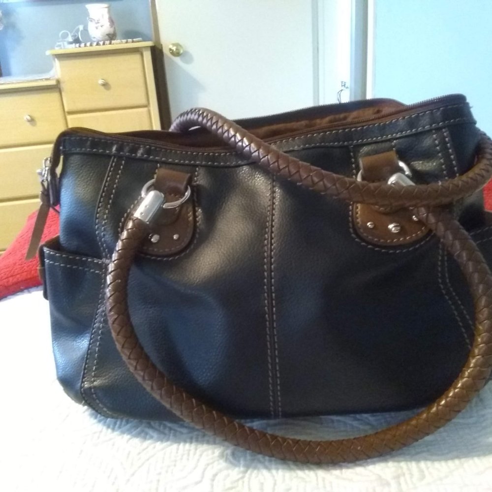 Relic handbag - Picture 3 of 4